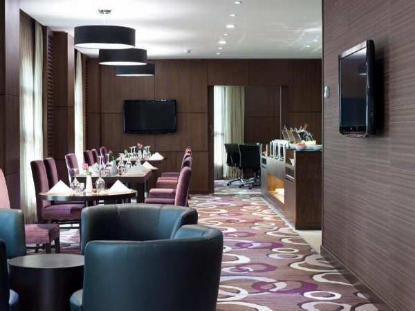 Crowne Plaza Madinah image 15