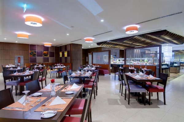 Crowne Plaza Madinah image 16