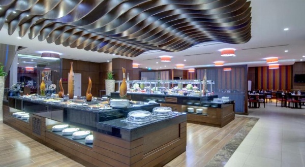 Crowne Plaza Madinah image 3